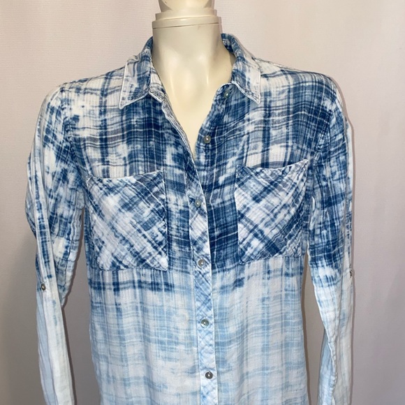 *CUSTOM DYED BUTTON DOWN - Picture 3 of 8